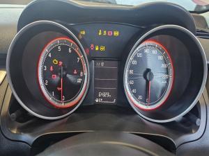 Suzuki Swift 1.2 GL - Image 10