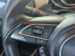 Suzuki Swift 1.2 GL - Image 12