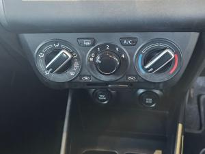 Suzuki Swift 1.2 GL - Image 15