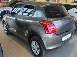Suzuki Swift 1.2 GL - Image 5