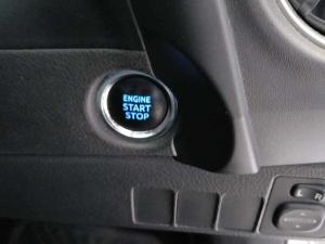 Toyota Corolla Quest 1.8 Exclusive CVT - Image 17