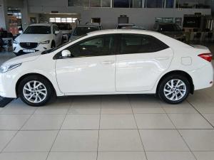 Toyota Corolla Quest 1.8 Exclusive CVT - Image 3