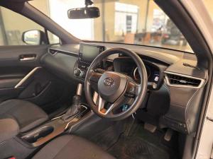 Toyota Corolla Cross 1.8 XI - Image 8