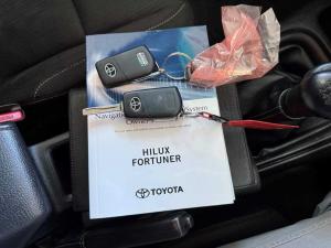 Toyota Hilux 2.4 GD-6 RB RaiderD/C - Image 14