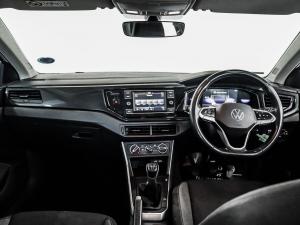Volkswagen Polo hatch 1.0TSI Life manual - Image 11