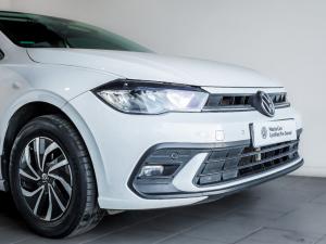 Volkswagen Polo hatch 1.0TSI Life manual - Image 7