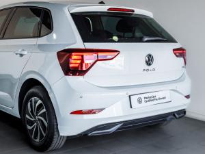 Volkswagen Polo hatch 1.0TSI Life manual - Image 8