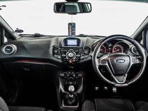 Ford Fiesta ST - Image 10
