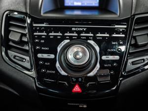 Ford Fiesta ST - Image 12