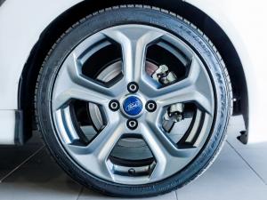 Ford Fiesta ST - Image 15
