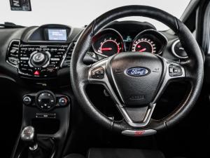 Ford Fiesta ST - Image 17