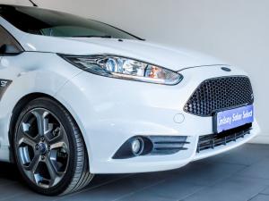 Ford Fiesta ST - Image 8