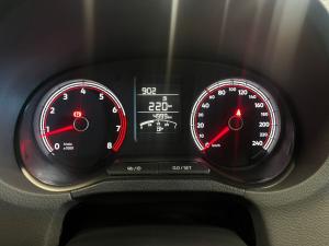 Volkswagen Polo Vivo hatch 1.4 - Image 11