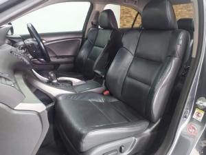 Honda Accord 2.0 automatic - Image 7