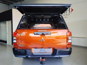 Mitsubishi Triton 2.4DI-D double cab 4x4 auto - Image 8