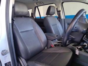 Ford Everest 2.2TDCi XLT auto - Image 5