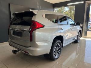 Mitsubishi Pajero Sport 2.4DI-D 4x4 Exceed - Image 3