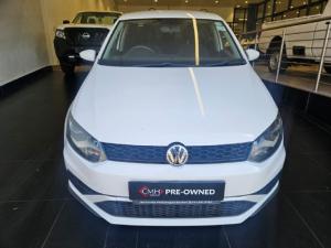 Volkswagen Polo sedan 1.6 manual - Image 9