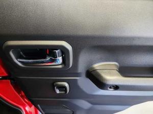 Suzuki Jimny 1.5 GLX AllGrip 5-door auto - Image 9