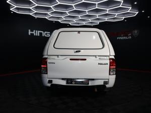 Toyota Hilux 2.0 single cab S (aircon) - Image 5