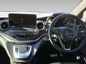 Mercedes-Benz V-Class V300d Exclusive - Image 12