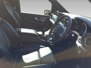 Mercedes-Benz V-Class V300d Exclusive - Image 14