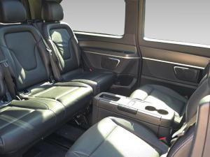 Mercedes-Benz V-Class V300d Exclusive - Image 15