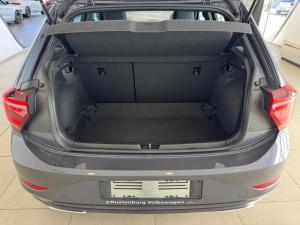 Volkswagen Polo hatch 1.0TSI R-Line - Image 8