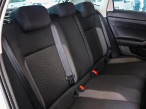 Volkswagen Polo hatch 1.0TSI Life manual - Image 16