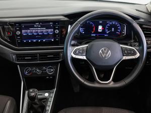Volkswagen Polo hatch 1.0TSI Life manual - Image 8