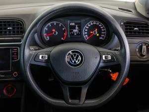 Volkswagen Polo Vivo hatch 1.4 Comfortline - Image 6