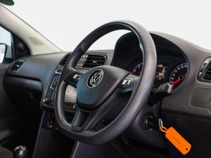 Volkswagen Polo Vivo hatch 1.4 Comfortline - Image 7