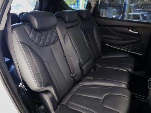 Hyundai Santa Fe 2.2D 4WD Elite - Image 13
