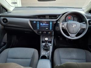 Toyota Corolla Quest 1.8 Plus manual - Image 11