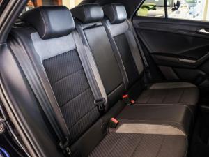 Volkswagen T-Roc 2.0TSI 140kW 4Motion R-Line - Image 17