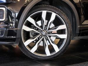 Volkswagen T-Roc 2.0TSI 140kW 4Motion R-Line - Image 6
