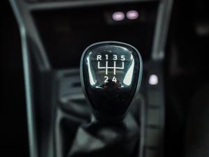 Volkswagen Polo hatch 1.0TSI - Image 15