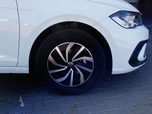 Volkswagen Polo hatch 1.0TSI - Image 6