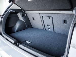 Volkswagen Golf 1.4TSI Life Plus - Image 11