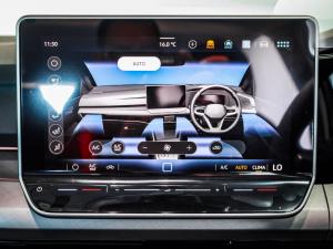 Volkswagen Golf 1.4TSI Life Plus - Image 17