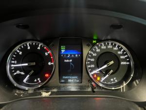Toyota Hilux 2.4GD-6 Xtra cab Raider auto - Image 9