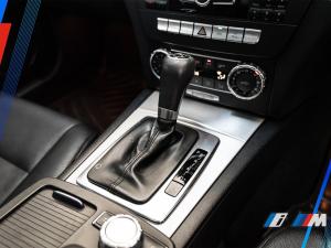 Mercedes-Benz C-Class C200CDI Avantgarde - Image 10