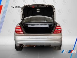 Mercedes-Benz C-Class C200CDI Avantgarde - Image 16