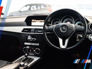 Mercedes-Benz C-Class C200CDI Avantgarde - Image 8