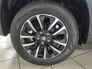 Suzuki Vitara Brezza 1.5 GLX - Image 12