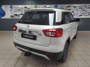 Suzuki Vitara Brezza 1.5 GLX - Image 7