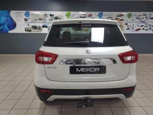 Suzuki Vitara Brezza 1.5 GLX - Image 8