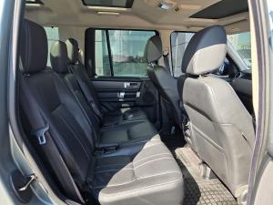 Land Rover Discovery 4 SDV6 SE - Image 10
