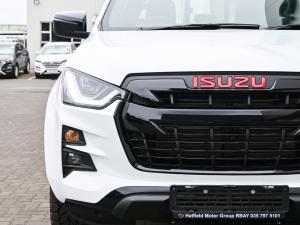 Isuzu D-Max 1.9TD double cab LS X-Rider manual - Image 3