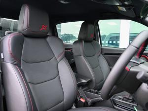 Isuzu D-Max 1.9TD double cab LS X-Rider manual - Image 9